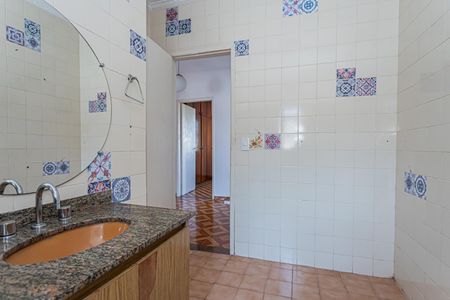 Casa à venda com 500m², 4 quartos e 5 vagasBanheiro Social