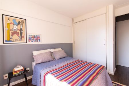 Quarto 1 de apartamento à venda com 2 quartos, 74m² em Centro, Campinas
