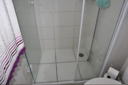Apartamento à venda com 53m², 2 quartos e 1 vaga Apartamento à venda com 53m², 2 quartos e 1 vagaBanheiro da Suíte