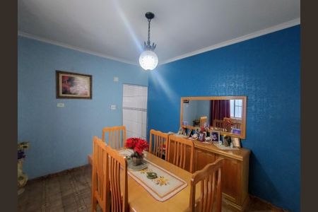 Casa à venda com 179m², 3 quartos e 2 vagas Casa à venda com 179m², 3 quartos e 2 vagasSala de Jantar