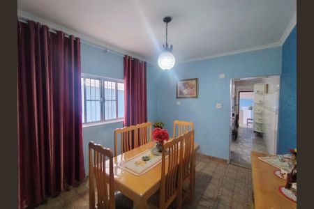 Casa à venda com 179m², 3 quartos e 2 vagas Casa à venda com 179m², 3 quartos e 2 vagasSala de Jantar