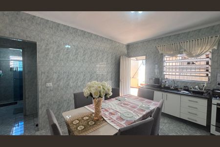 Casa à venda com 250m², 3 quartos e 3 vagas Casa à venda com 250m², 3 quartos e 3 vagasCozinha