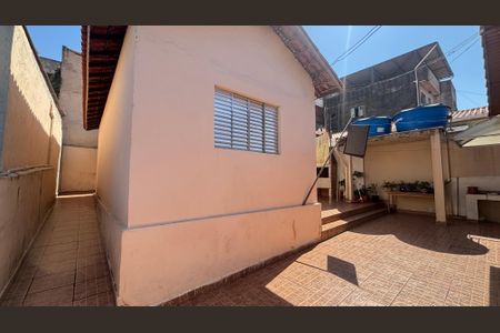 Casa à venda com 250m², 3 quartos e 3 vagas Casa à venda com 250m², 3 quartos e 3 vagasQuintal