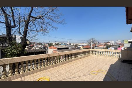 Casa à venda com 250m², 3 quartos e 3 vagas Casa à venda com 250m², 3 quartos e 3 vagasQuintal