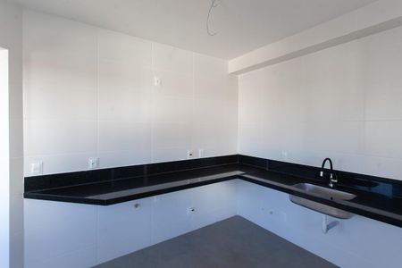 Apartamento à venda com 92m², 3 quartos e 2 vagasCozinha