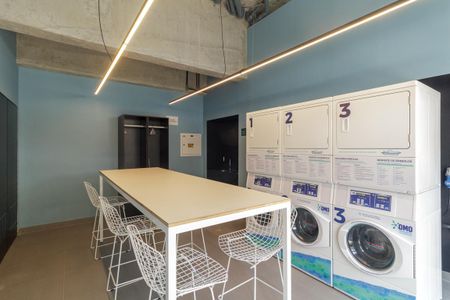 Apartamento à venda com 25m², 1 quarto e sem vaga Apartamento à venda com 25m², 1 quarto e sem vagaÁrea comum - Lavanderia