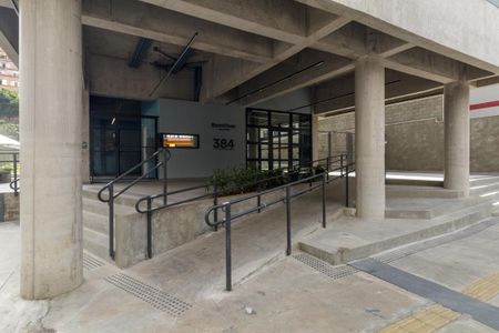 Apartamento à venda com 25m², 1 quarto e sem vaga Apartamento à venda com 25m², 1 quarto e sem vagaFachada