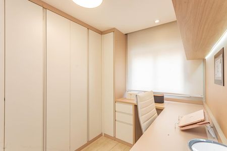 Apartamento à venda com 63m², 2 quartos e 1 vagaEscritório