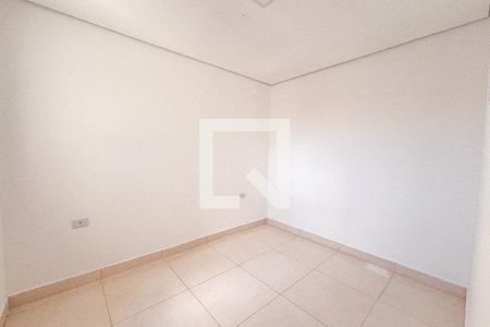 Quarto 2 de apartamento para alugar com 2 quartos, 70m² em Jardim Maringa, São Paulo