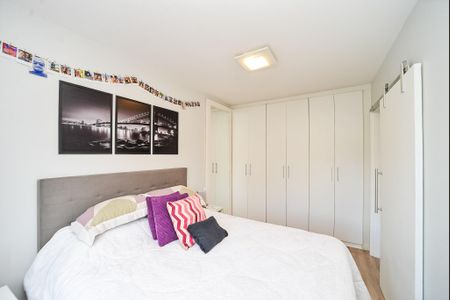 Quarto de apartamento à venda com 1 quarto, 44m² em Boa Vista, Porto Alegre