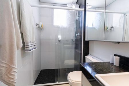 Apartamento à venda com 148m², 4 quartos e 3 vagasBanheiro da Suíte 2