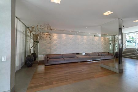 Apartamento à venda com 148m², 4 quartos e 3 vagasHall social