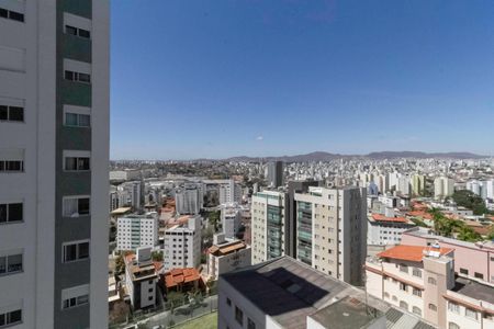 Apartamento à venda com 148m², 4 quartos e 3 vagasVista da Suíte 2
