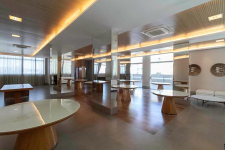 Apartamento à venda com 148m², 4 quartos e 3 vagasÁrea comum - Salão de festas