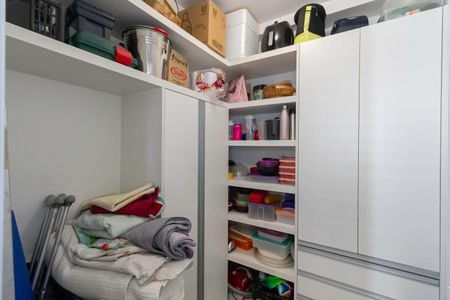 Apartamento à venda com 148m², 4 quartos e 3 vagasDespensa