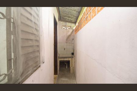 Casa à venda com 137m², 4 quartos e 1 vagaÁrea de Serviço 2