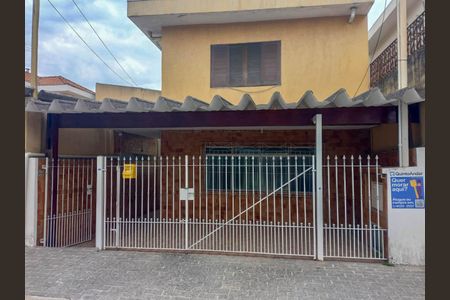 Casa à venda com 137m², 4 quartos e 1 vagaFachada