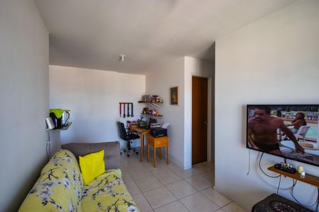 Sala de apartamento à venda com 3 quartos, 64m² em Del Castilho, Rio de Janeiro