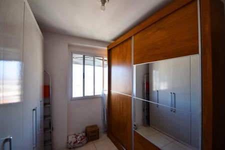 Apartamento à venda com 64m², 3 quartos e 1 vagaQuarto 2