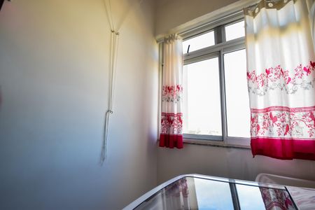 Apartamento à venda com 64m², 3 quartos e 1 vagaÁrea de Serviço