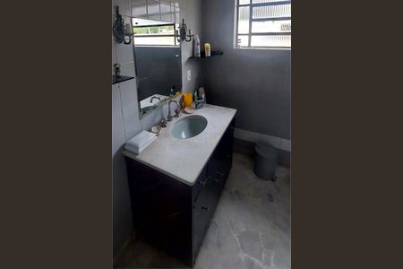 Casa à venda com 179m², 3 quartos e 2 vagas
