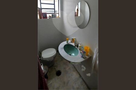 Casa à venda com 179m², 3 quartos e 2 vagas