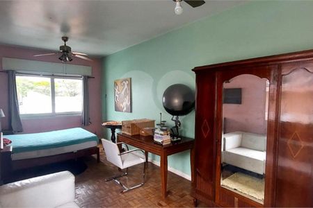 Casa à venda com 179m², 3 quartos e 2 vagas