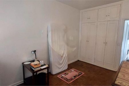 Casa à venda com 179m², 3 quartos e 2 vagas