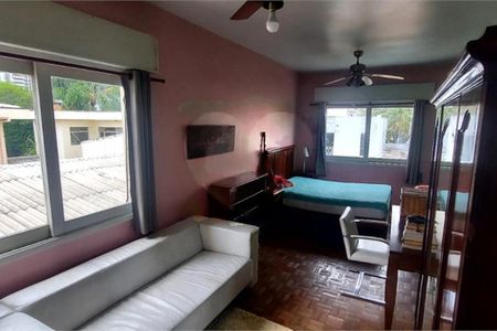 Casa à venda com 179m², 3 quartos e 2 vagas