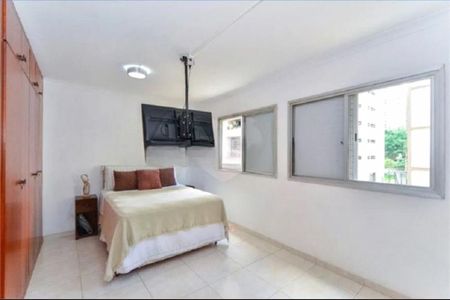 Apartamento à venda com 62m², 1 quarto e 1 vaga
