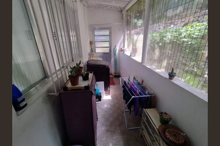 Casa à venda com 253m², 1 quarto e 3 vagas