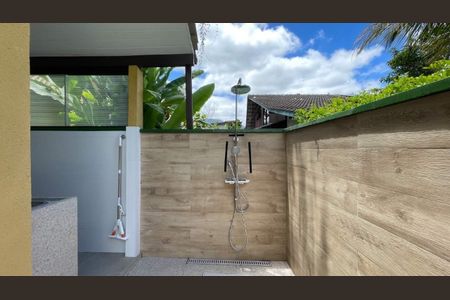 Casa à venda com 125m², 3 quartos e 1 vaga