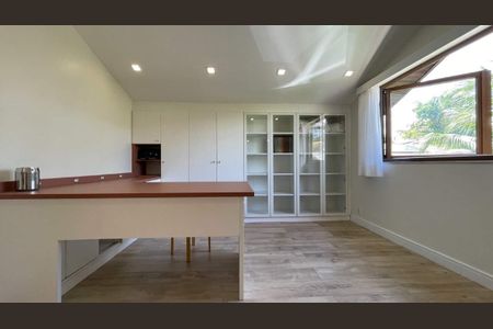 Casa à venda com 125m², 3 quartos e 1 vaga