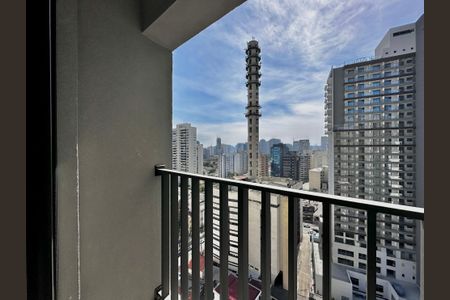 Apartamento à venda com 71m², 2 quartos e 1 vaga Apartamento à venda com 71m², 2 quartos e 1 vagaSacada Suíte 2
