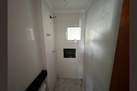 Apartamento à venda com 41m², 2 quartos e sem vagaBanheiro