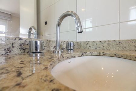 Apartamento para alugar com 94m², 3 quartos e 2 vagasBanheiro da Suíte