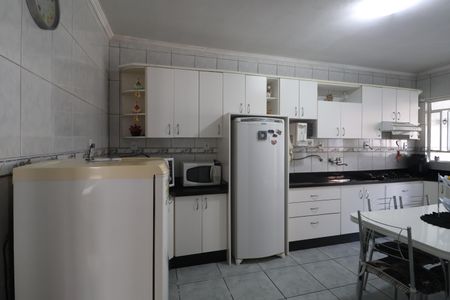 Casa à venda com 195m², 2 quartos e 3 vagasCozinha