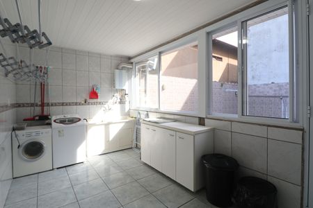 Casa à venda com 195m², 2 quartos e 3 vagasLavanderia