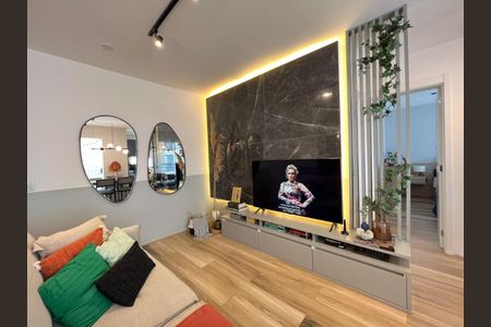 Foto 04 de apartamento à venda com 2 quartos, 49m² em Cambuci, São Paulo