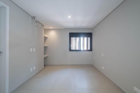 Suíte 1 de casa de condomínio para alugar com 2 quartos, 146m² em Vila Congonhas, São Paulo