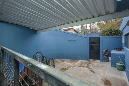 Casa à venda com 460m², 3 quartos e 4 vagas Casa à venda com 460m², 3 quartos e 4 vagasCanil