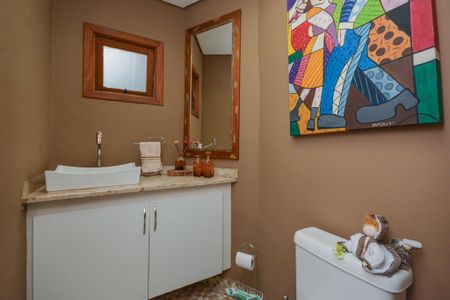 Casa à venda com 460m², 3 quartos e 4 vagas Casa à venda com 460m², 3 quartos e 4 vagasLavabo da Sala/Cozinha