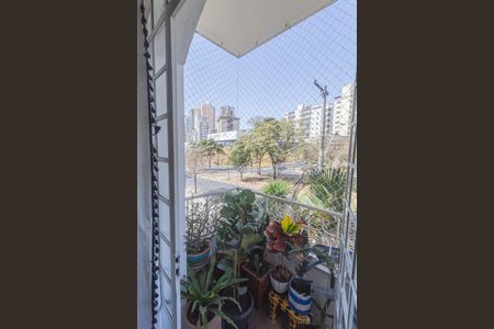 Apartamento à venda com 84m², 3 quartos e 1 vaga Apartamento à venda com 84m², 3 quartos e 1 vagaVaranda do Quarto 1