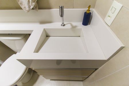 Apartamento à venda com 55m², 2 quartos e 2 vagas Apartamento à venda com 55m², 2 quartos e 2 vagasBanheiro 2