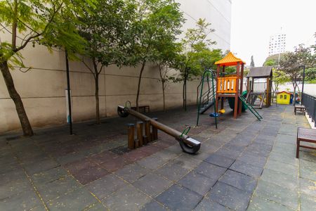 Apartamento à venda com 55m², 2 quartos e 2 vagas Apartamento à venda com 55m², 2 quartos e 2 vagasÁrea comum - Playground