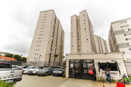 Apartamento à venda com 55m², 2 quartos e 2 vagas Apartamento à venda com 55m², 2 quartos e 2 vagasFachada