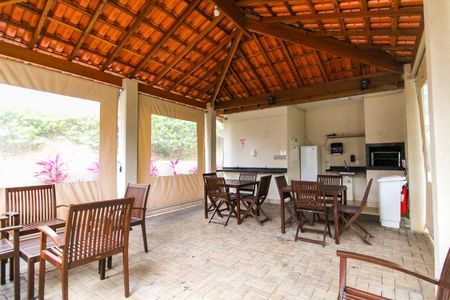 Apartamento à venda com 55m², 2 quartos e 2 vagas Apartamento à venda com 55m², 2 quartos e 2 vagasÁrea comum - Churrasqueira 2