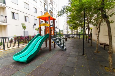 Apartamento à venda com 55m², 2 quartos e 2 vagas Apartamento à venda com 55m², 2 quartos e 2 vagasÁrea comum - Playground