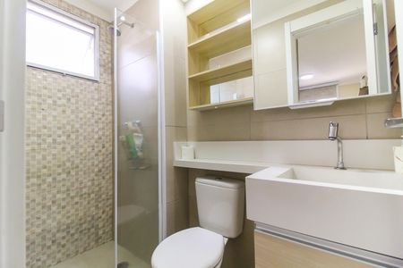 Apartamento à venda com 55m², 2 quartos e 2 vagas Apartamento à venda com 55m², 2 quartos e 2 vagasBanheiro da Suíte