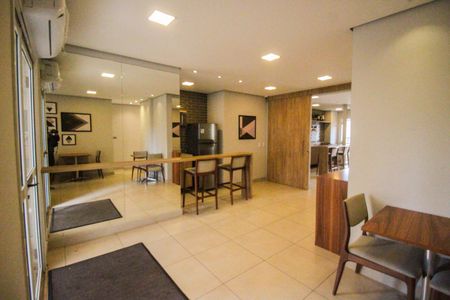 Apartamento à venda com 55m², 2 quartos e 2 vagas Apartamento à venda com 55m², 2 quartos e 2 vagasÁrea comum - Salão de festas